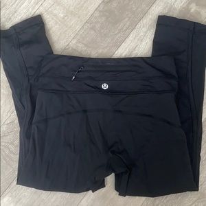 Lululemon 3/4 Black Leggings